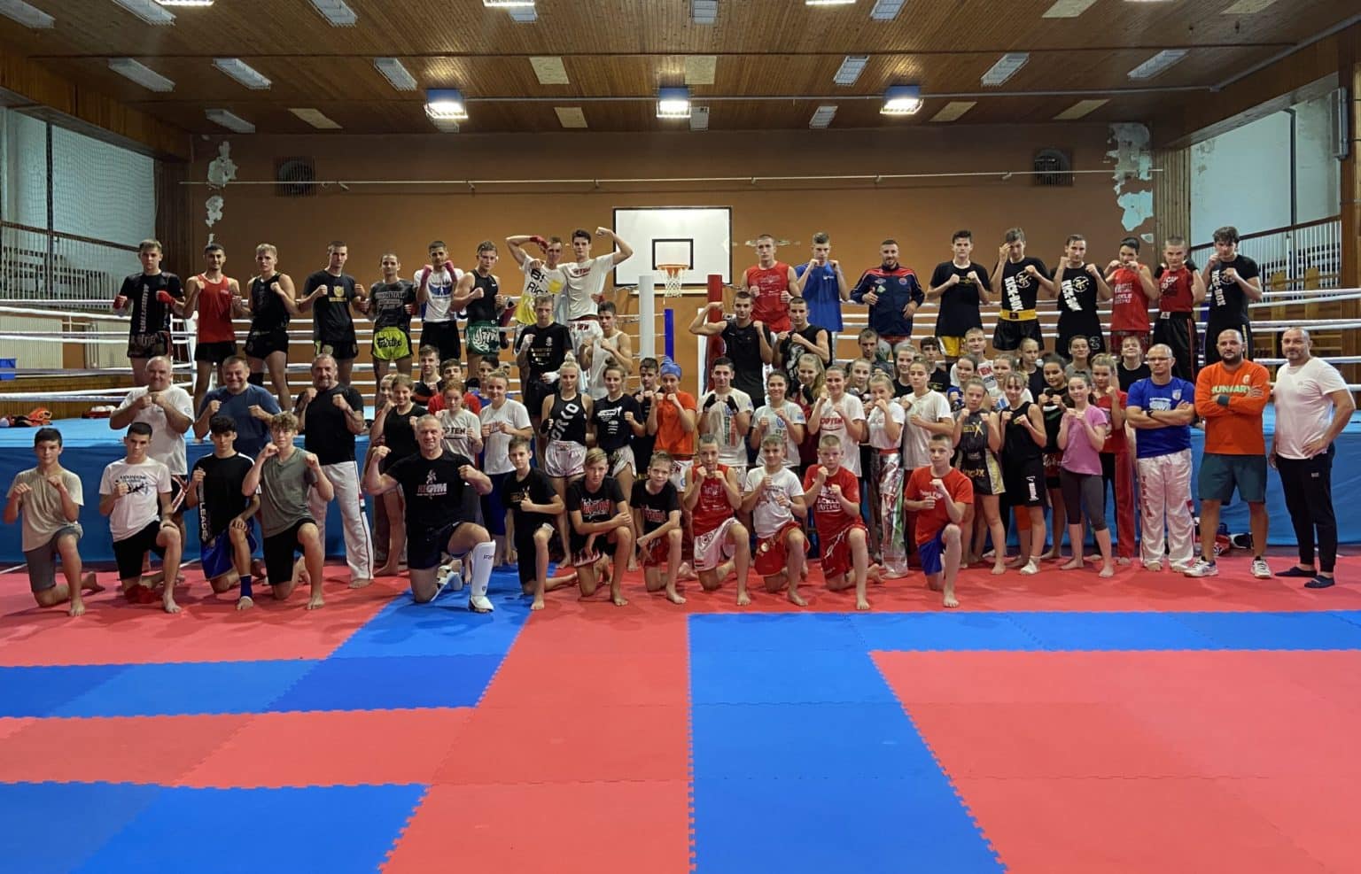 Jó formában vannak a kickboxosok a világbajnokság előtt Magyar Kick